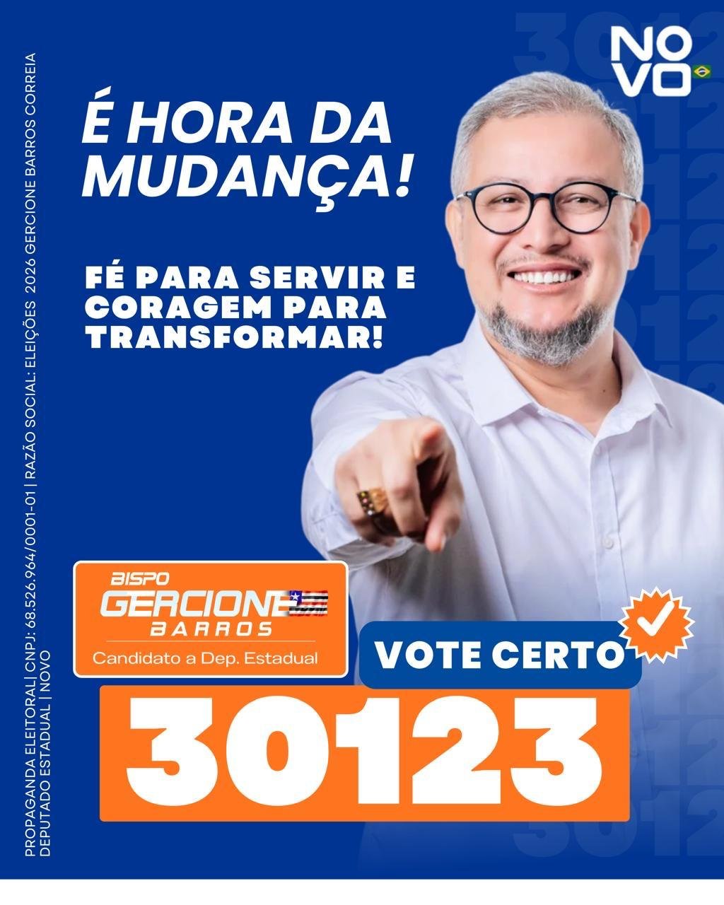 Bispo Gercione Barros com o punho erguido em apoio à campanha